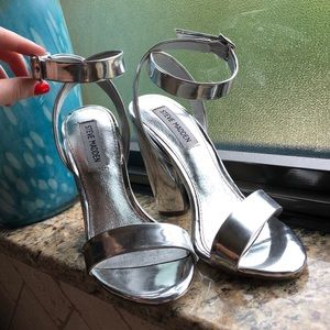 Steve Madden Treasure Silver Heels